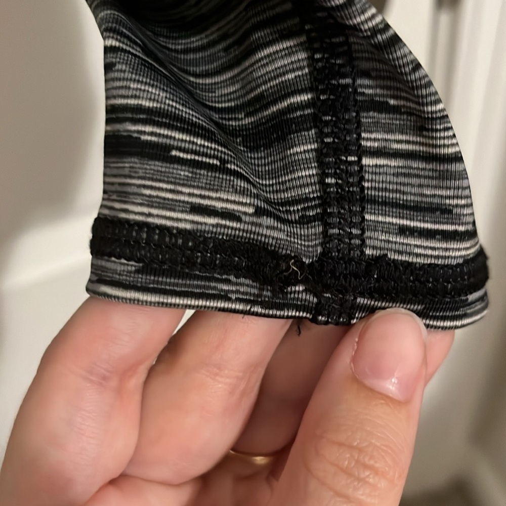 Aerie Gray Athletic Leggings - Picture 8 of 9